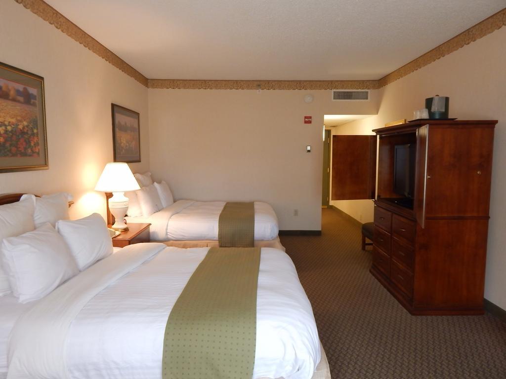 Quail Hollow Resort Trademark Collection By Wyndham Painesville Extérieur photo
